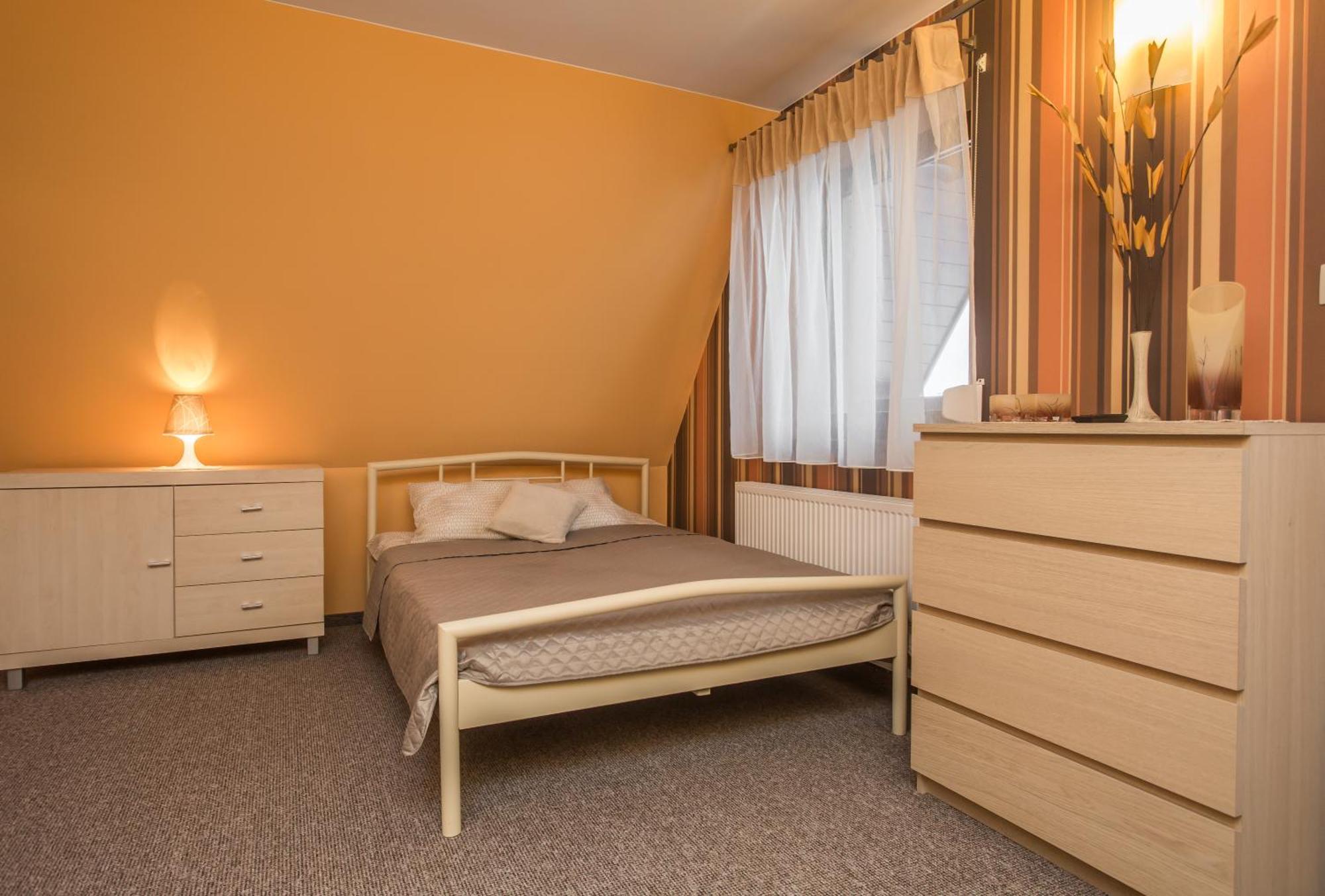 U Kruka Bed & Breakfast Gron Exterior photo